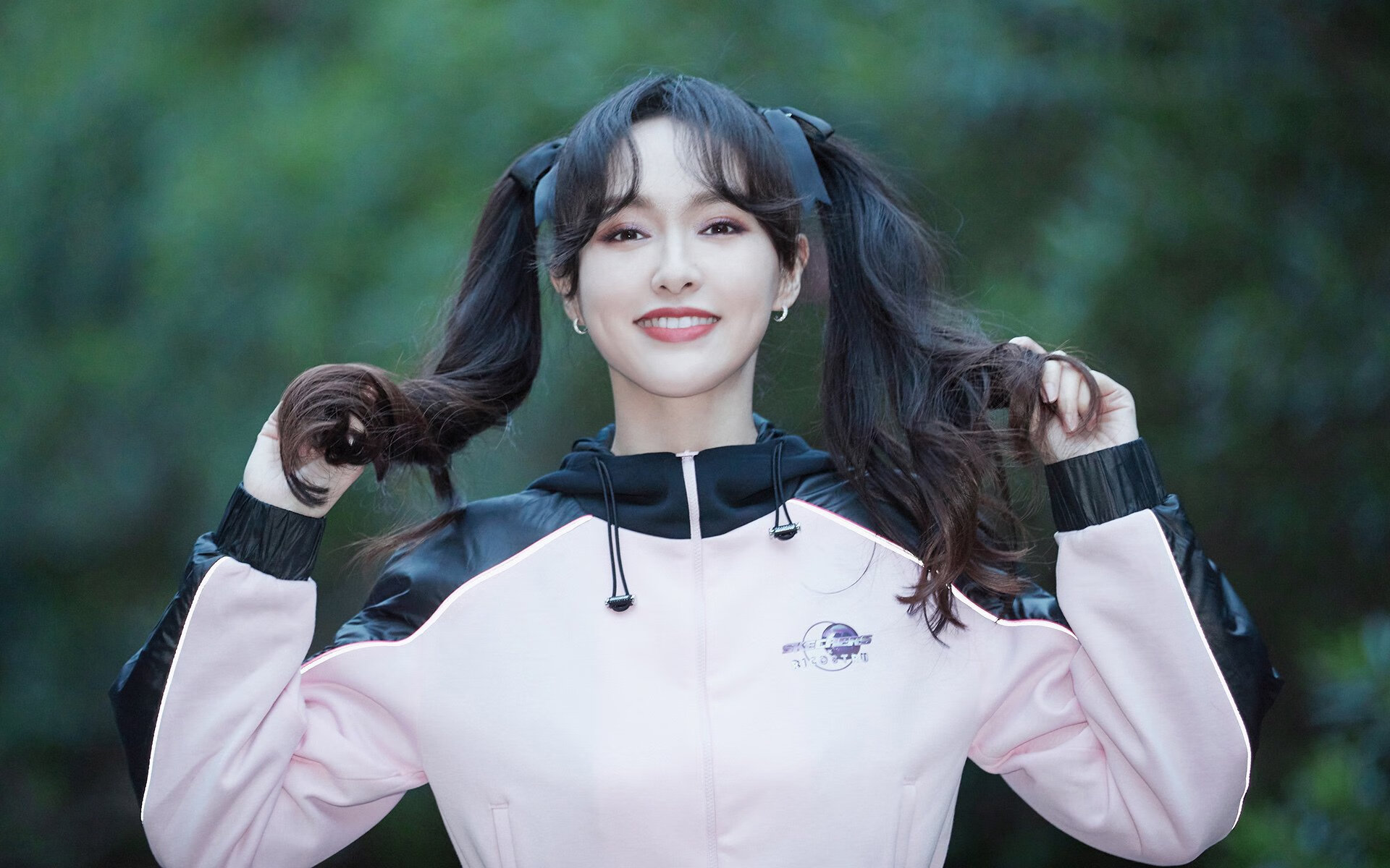 乐鱼体育App下载-利物浦高压逼抢犀利，红军重燃争冠希望，利物浦高层