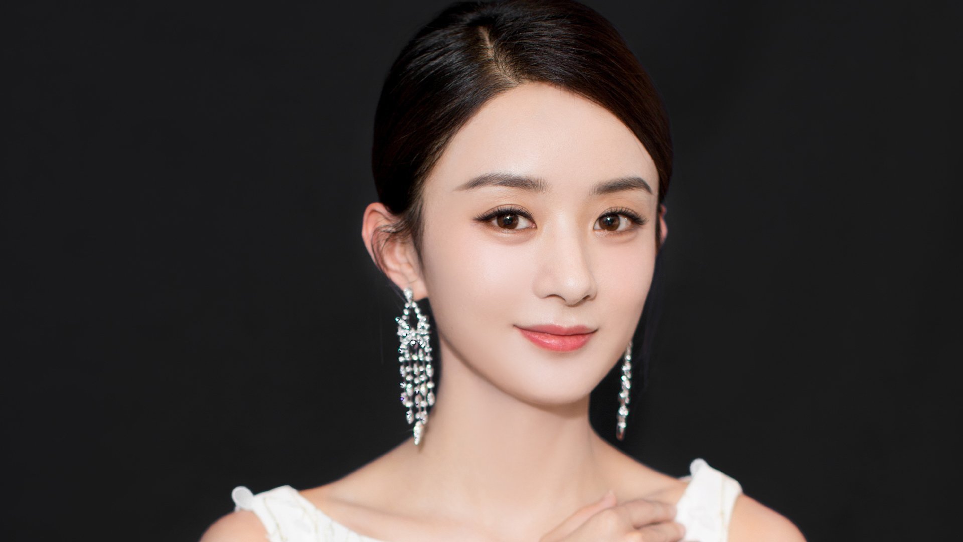 火箭小胜马刺，新秀亨德森送出致命抢断，亨得利和火箭战绩