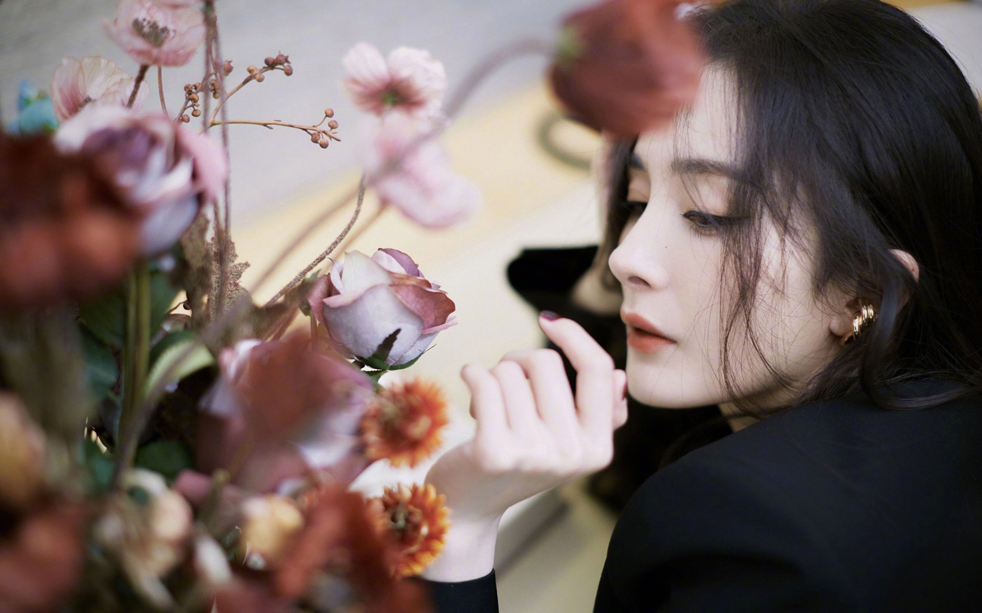 纽卡斯尔联主场0-2不敌阿斯顿维拉,争四形势严峻,纽卡斯尔联球场