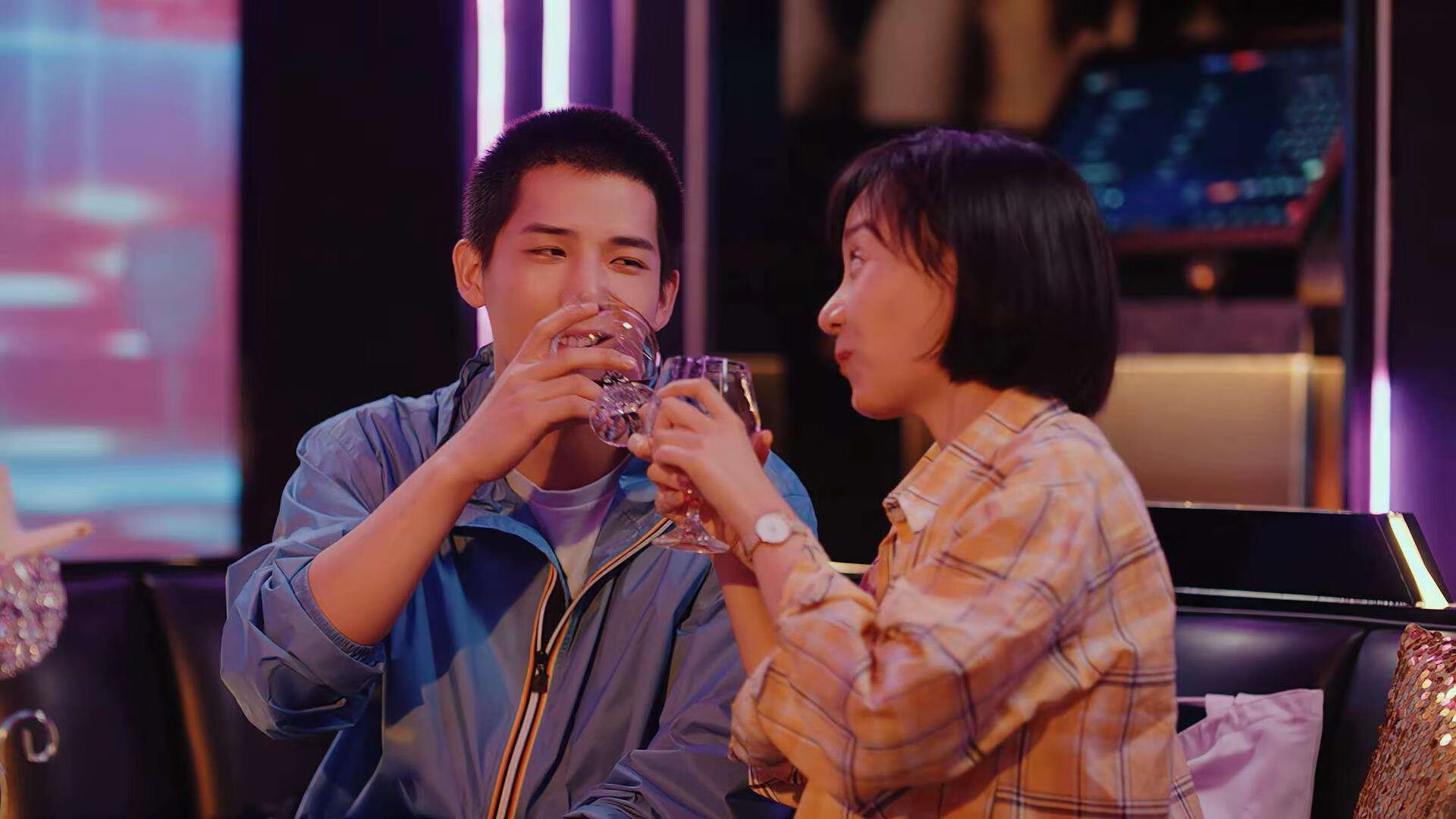 篮球专项动作捕捉技术创新与实践应用,篮球怎么抓的基本功