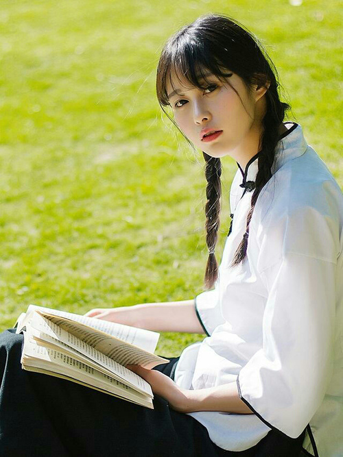 森林狼发布训练日照片展示球队积极状态，森林狼拓展训练基地