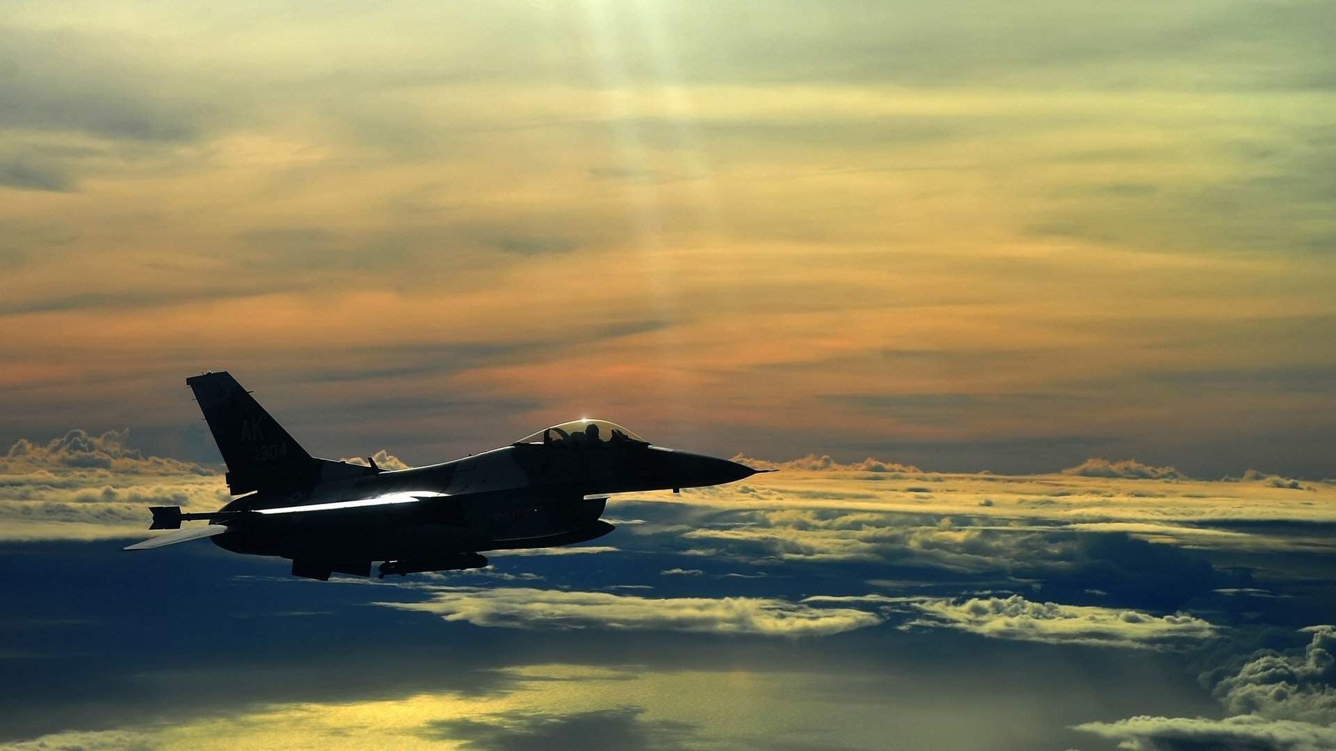 英超激烈争夺：场场精彩，悬念不断！，英超争四分析